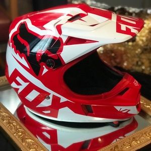 DIRT BIKE HELMET